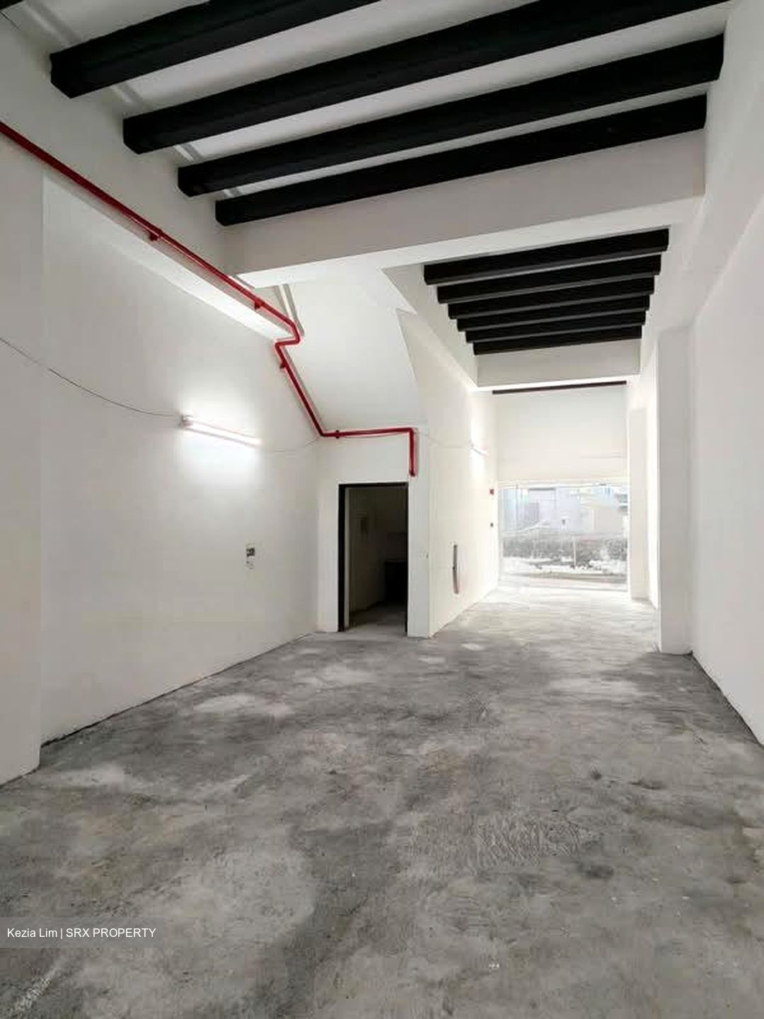 Lorong Telok (D1), Retail #555847311